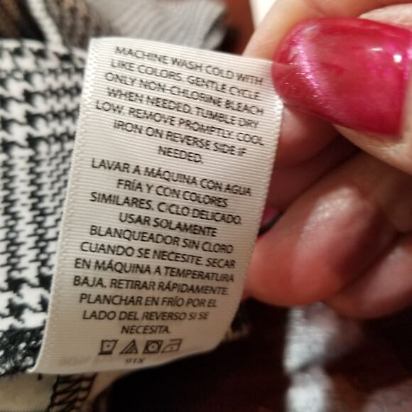 NWT's Terra & Sky Women's Maxi BLACK/WHITE PLAID HOUNDSTOOTH Side Slits Size 4X - Picture 7 of 7